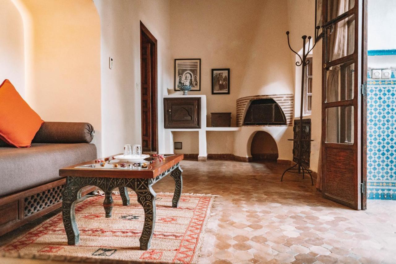 Equity Point Marrakech Hostel Маракеш Екстериор снимка