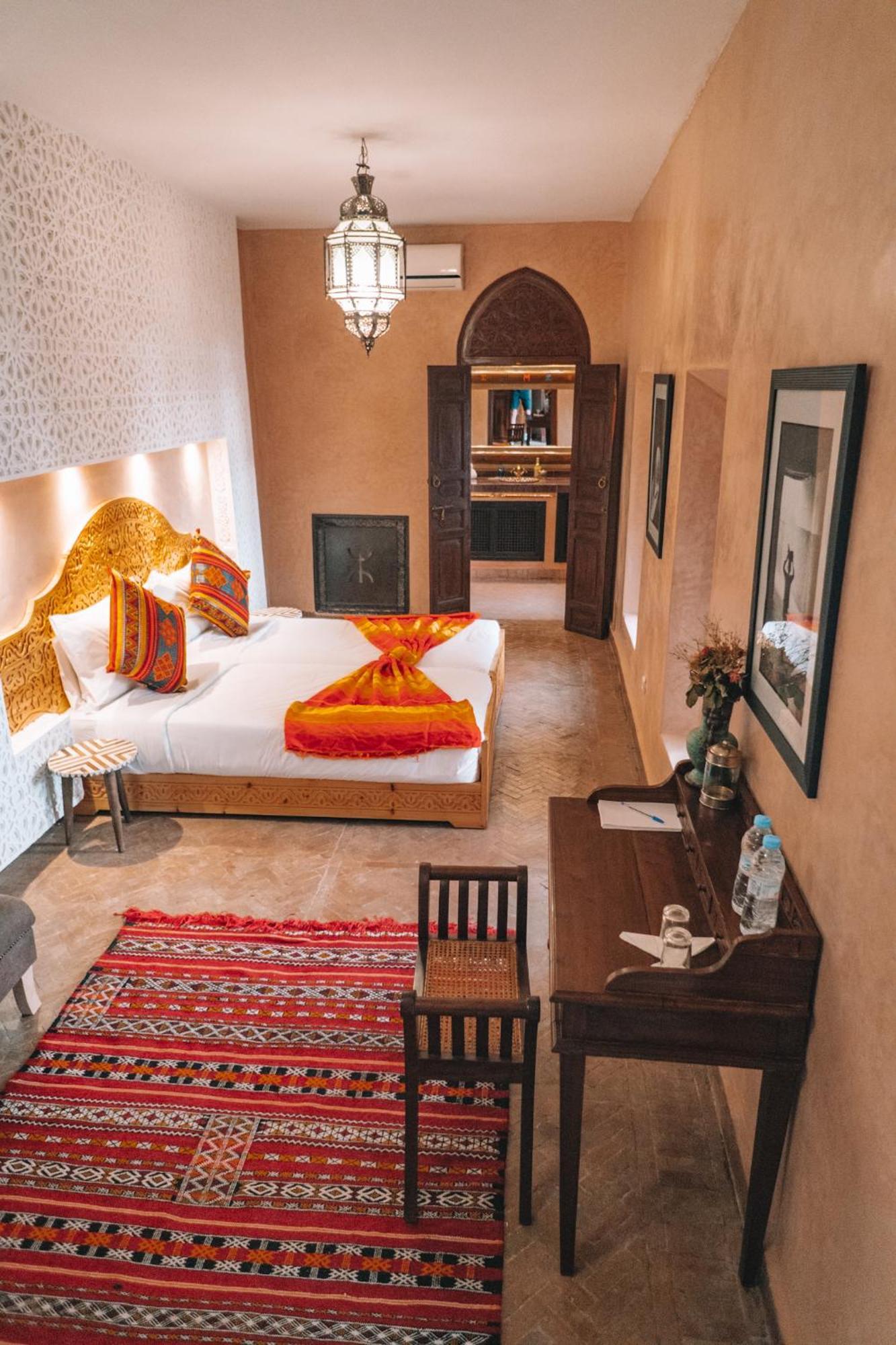 Equity Point Marrakech Hostel Маракеш Екстериор снимка