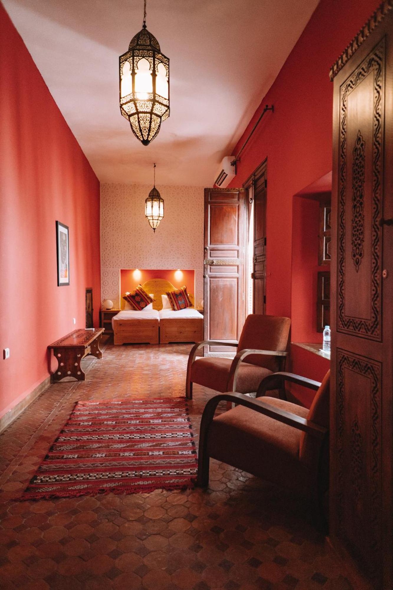 Equity Point Marrakech Hostel Маракеш Екстериор снимка